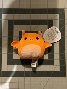 Squishmallows Tilly The Bat 4 Inch Exclusive HTF NWT